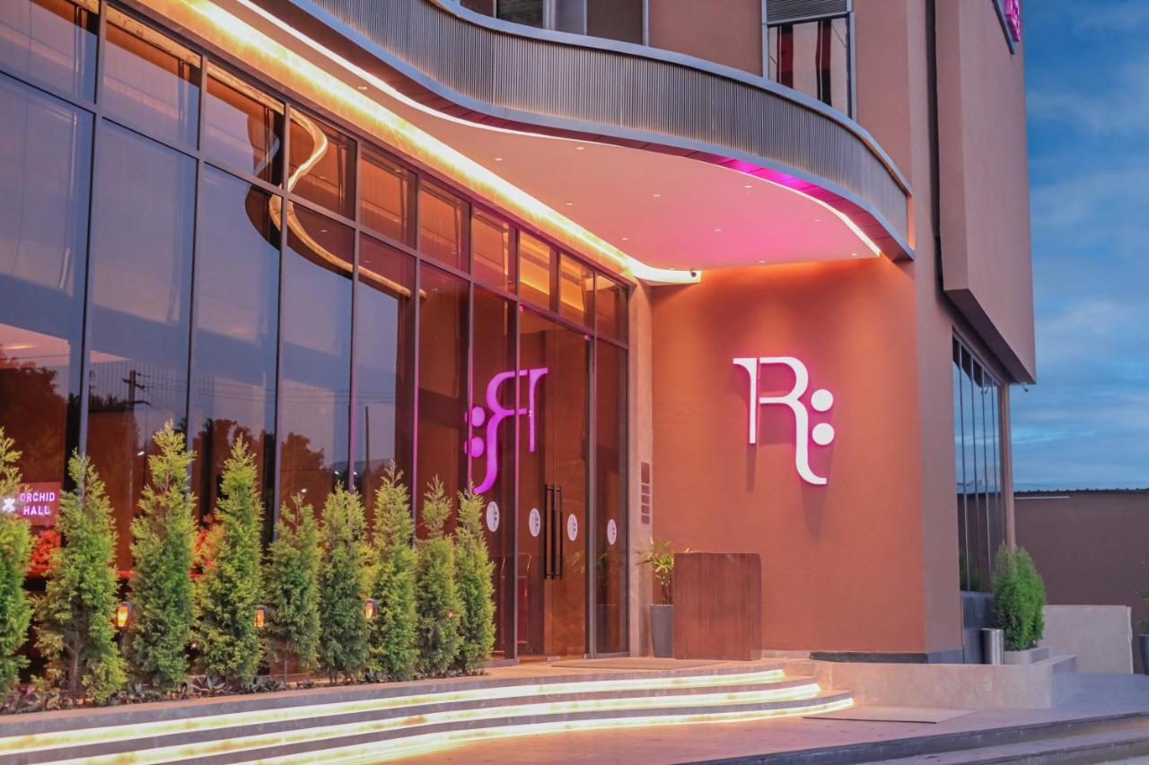 Regenta Place Verka Amritsar Eksteriør billede